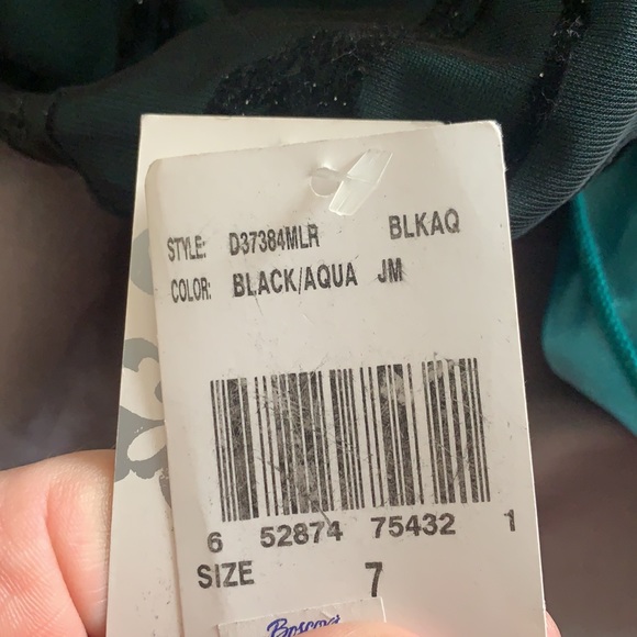 Speechless Dress - Picture 7 of 7